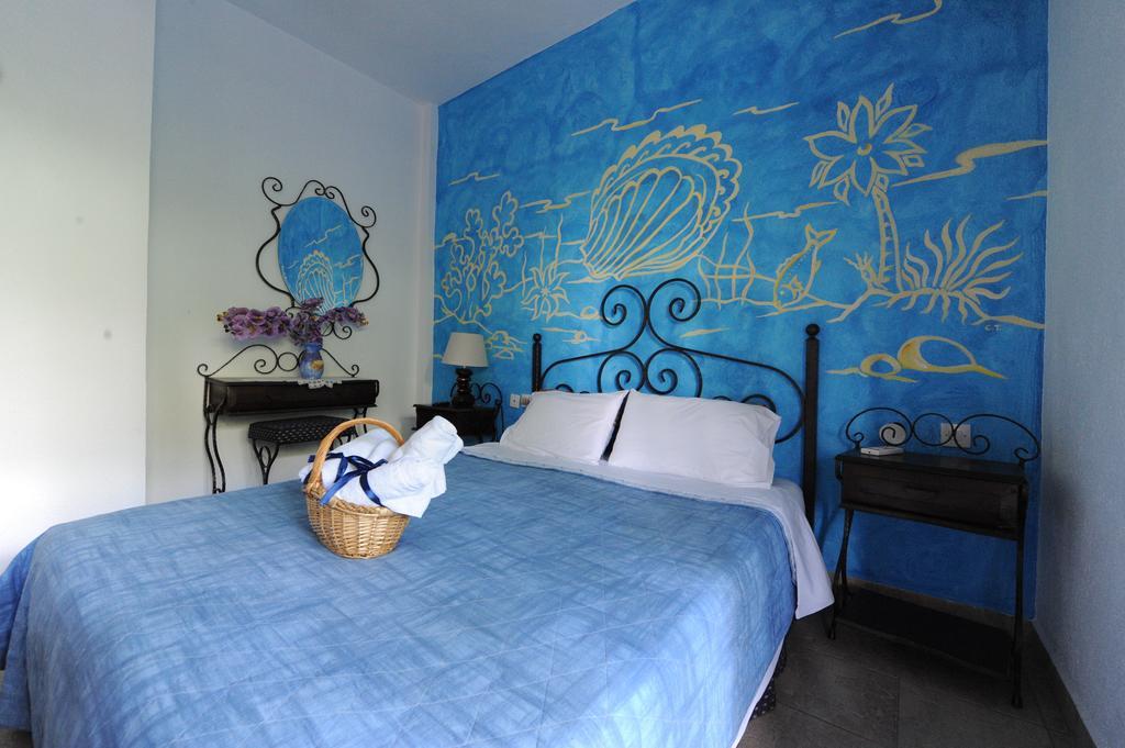 Thalassa Hotel Đảo Amolianí Ngoại thất bức ảnh